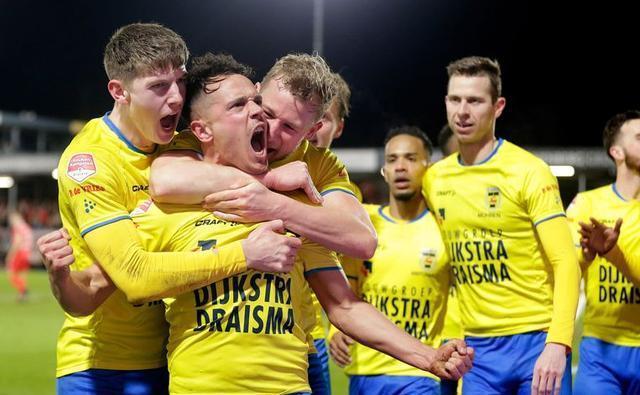 体育2023年08月30日《体育新闻》完整版